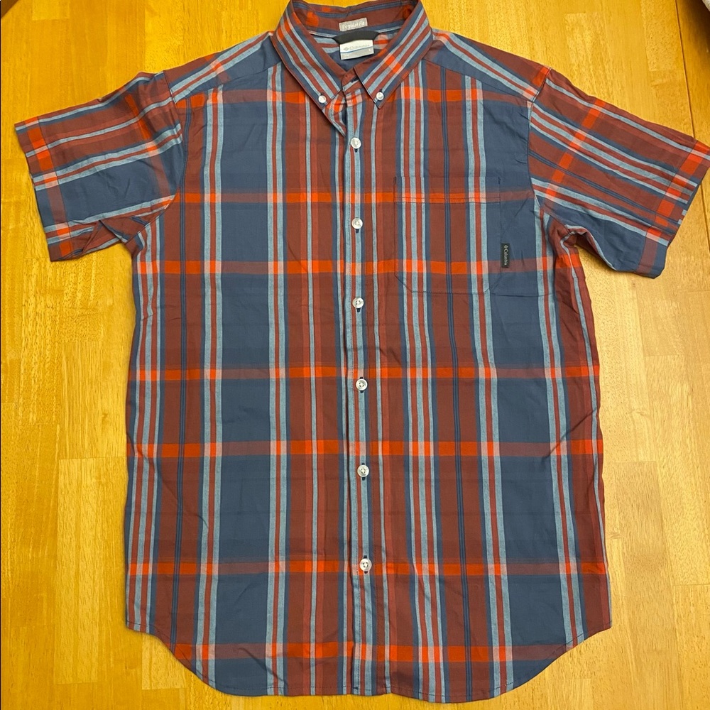 Men’s Columbia Short Sleeve Button Down Shirt